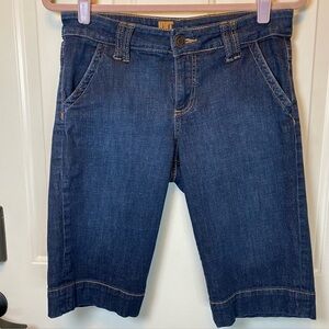 Kut from the Kloth Bermuda Shorts Sz 8 Dark Wash Gold Thread 4 pockets E…
